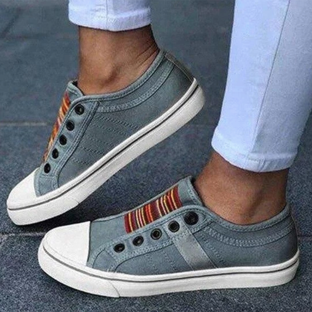 Carol | Canvas Slip-On Sneakers