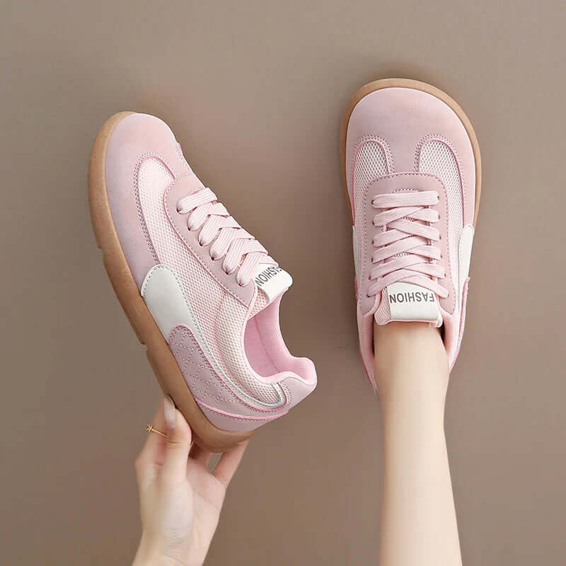 Susan | Wide Toe Casual Sneakers