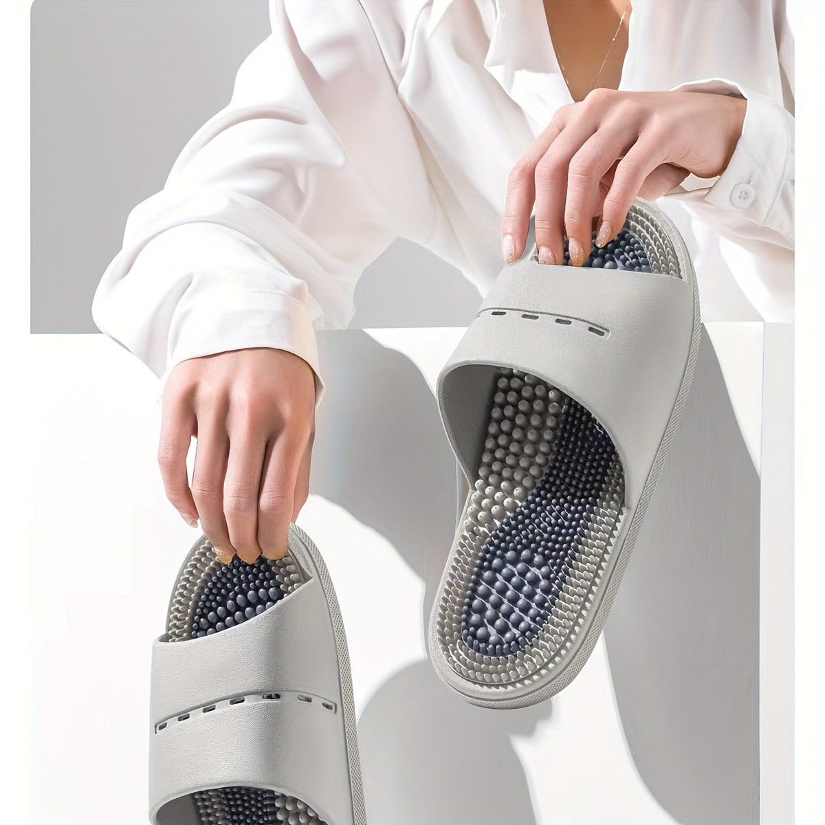 Lily | Massage Nodule Comfort Slippers