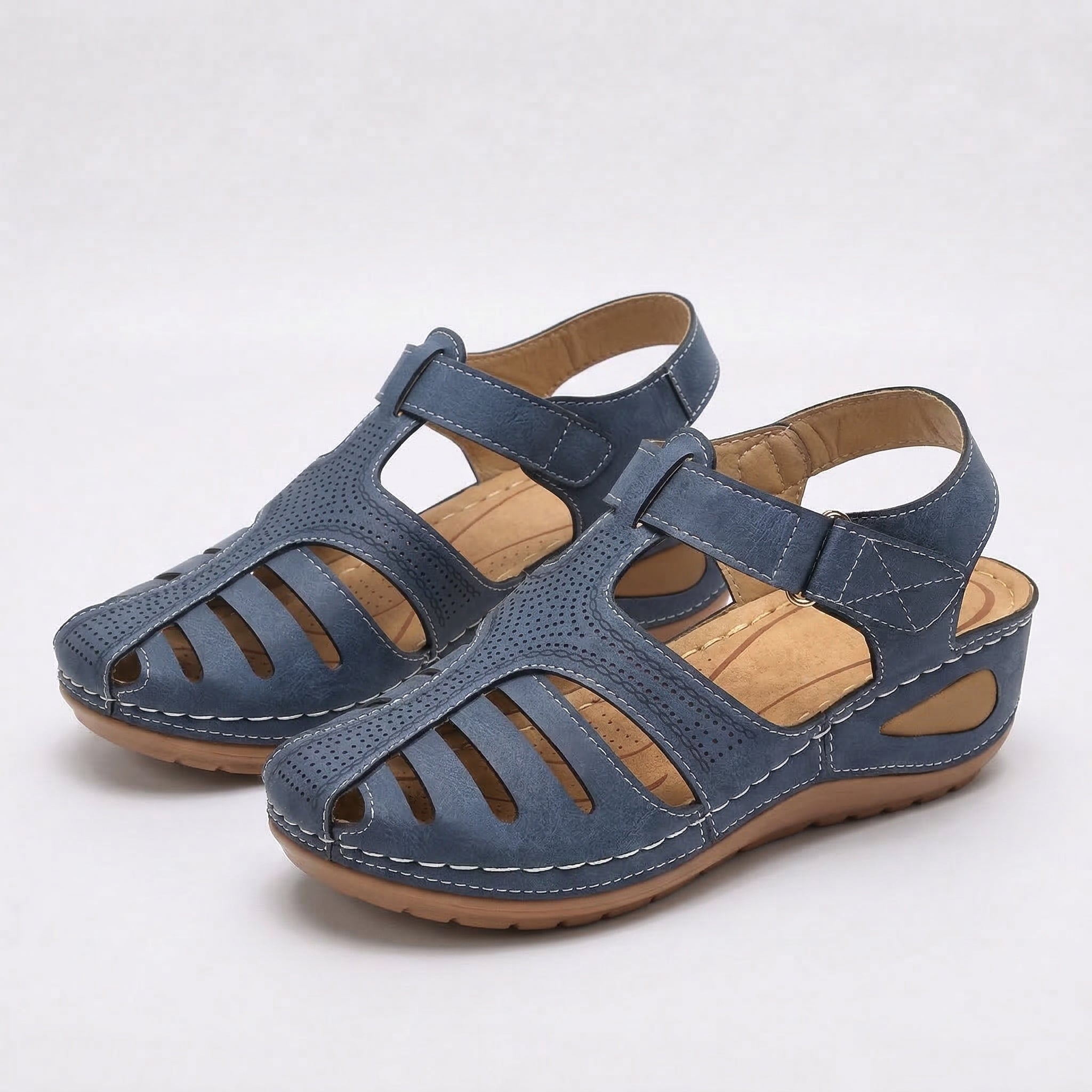 Amelia | Comfort Sandals with a Gentle Lift