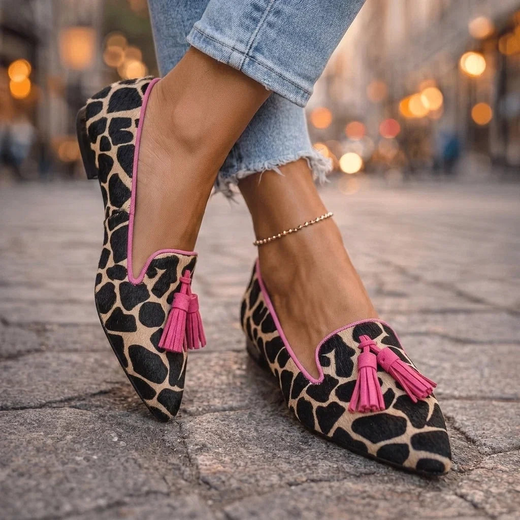 Ondina | Pointed Toe Tassel Flats