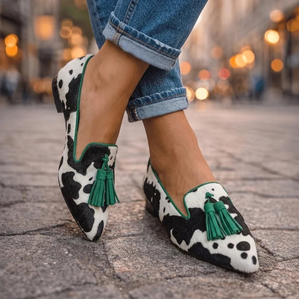 Ondina | Pointed Toe Tassel Flats