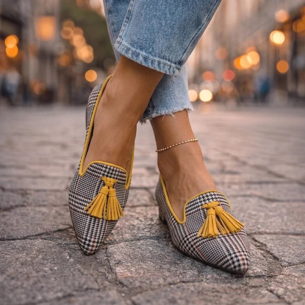 Livia | Pointed Toe Tassel Ballet Flats